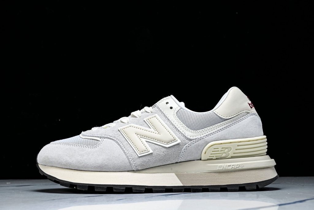 NB 574 Blanco Roto / Gris / Granate