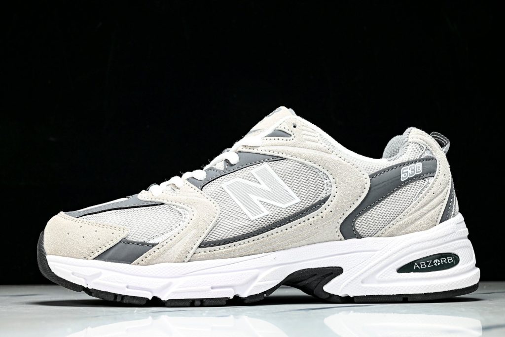NB 530 Gris / Blanco