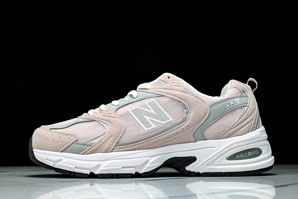 NB 530 Rosa / Gris