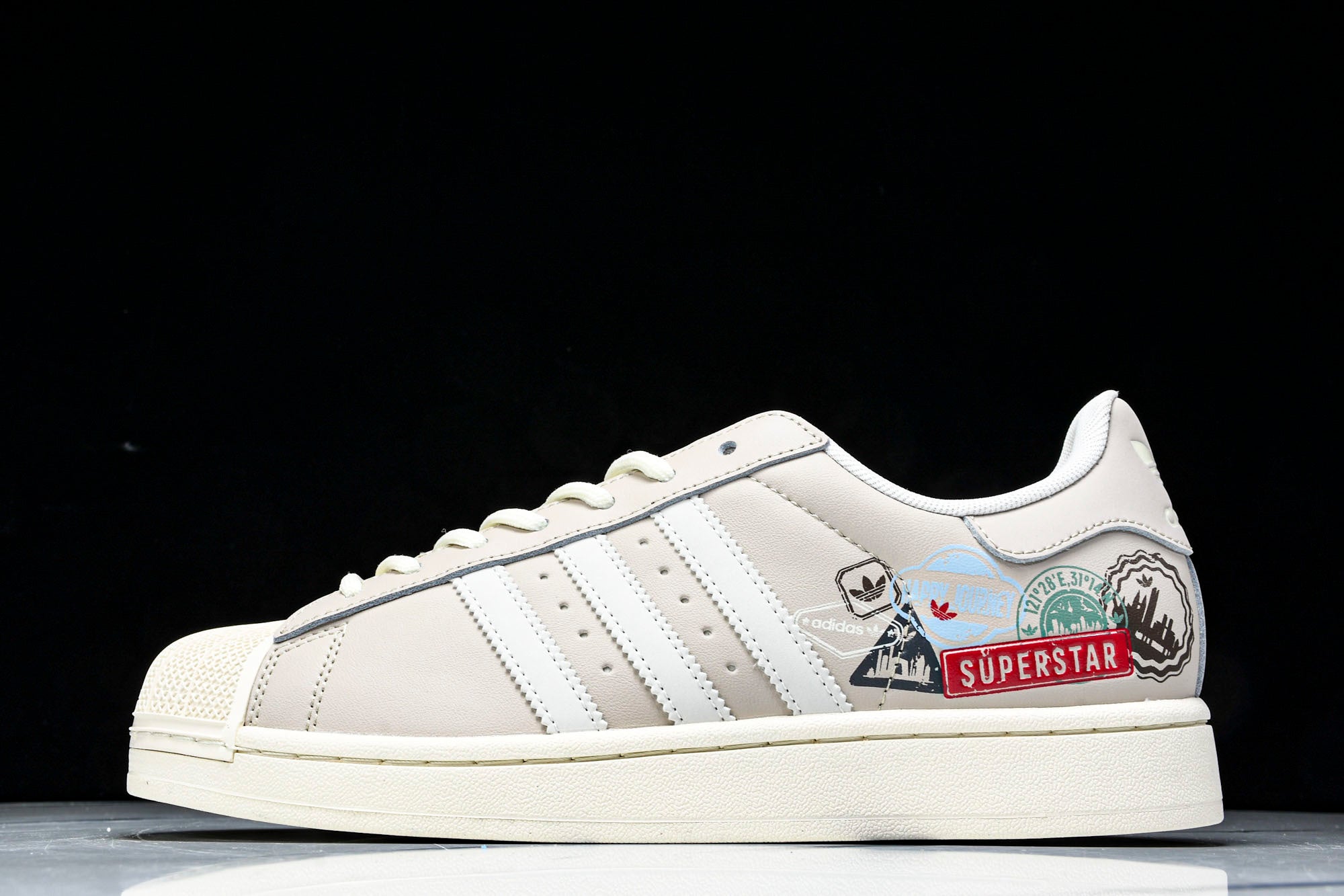 adidas Superstar II Crudo / Negro / Rojo