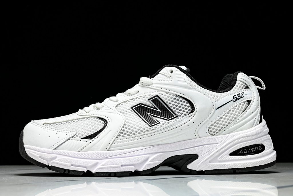 NB 530 Blanco / Negro