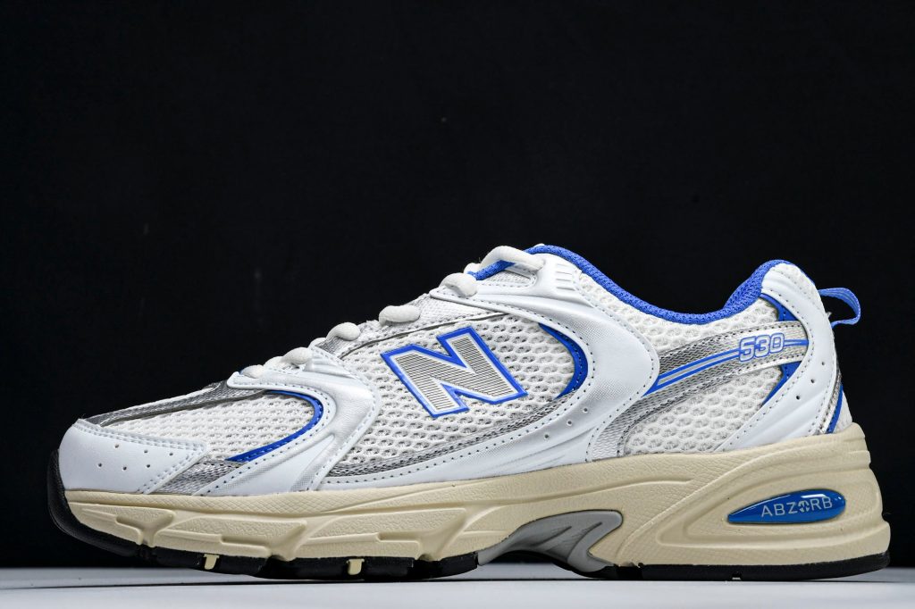 NB 530 Blanco / Azul / Plata