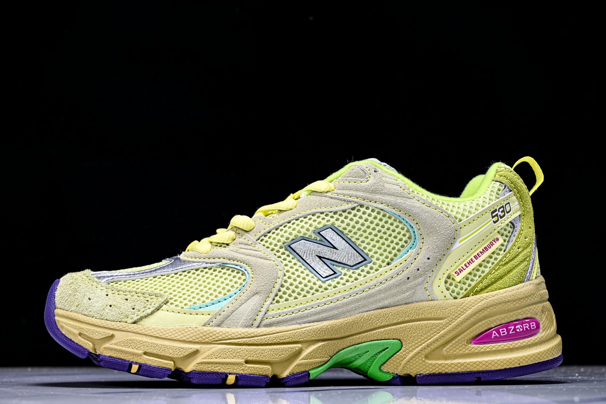 NB 530 Amarillo / Beige / Púrpura (edición Salehe Bembury)