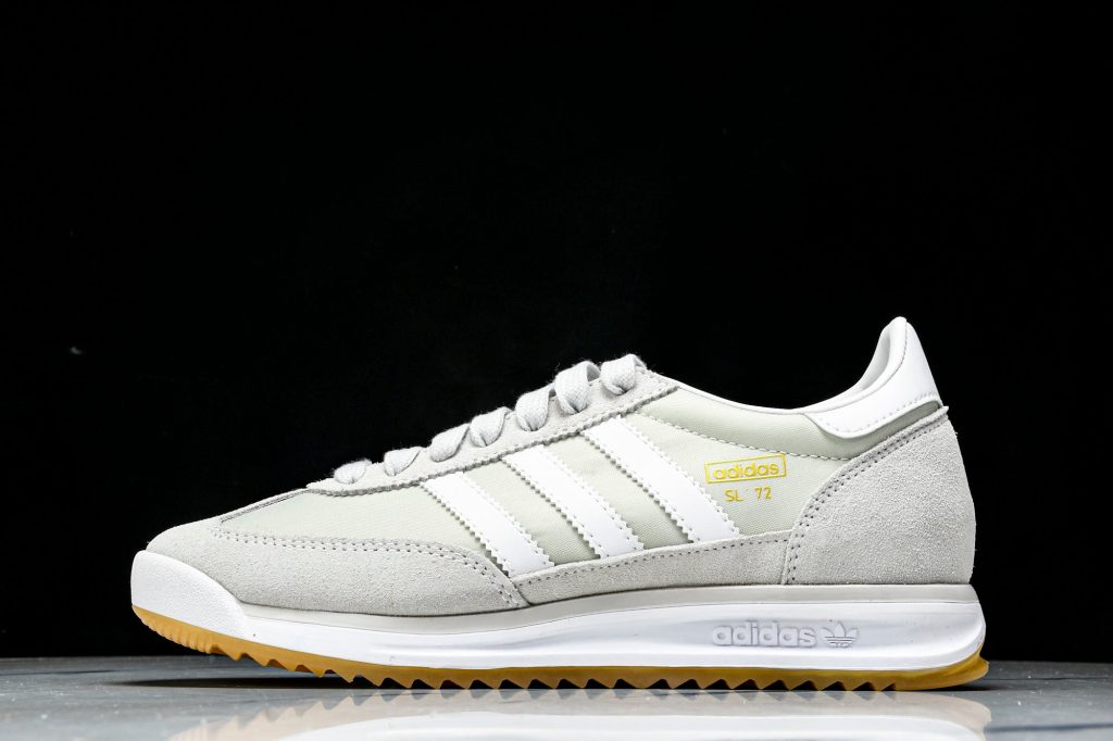 adidas SL 72 RS Verde Claro / Blanco Roto