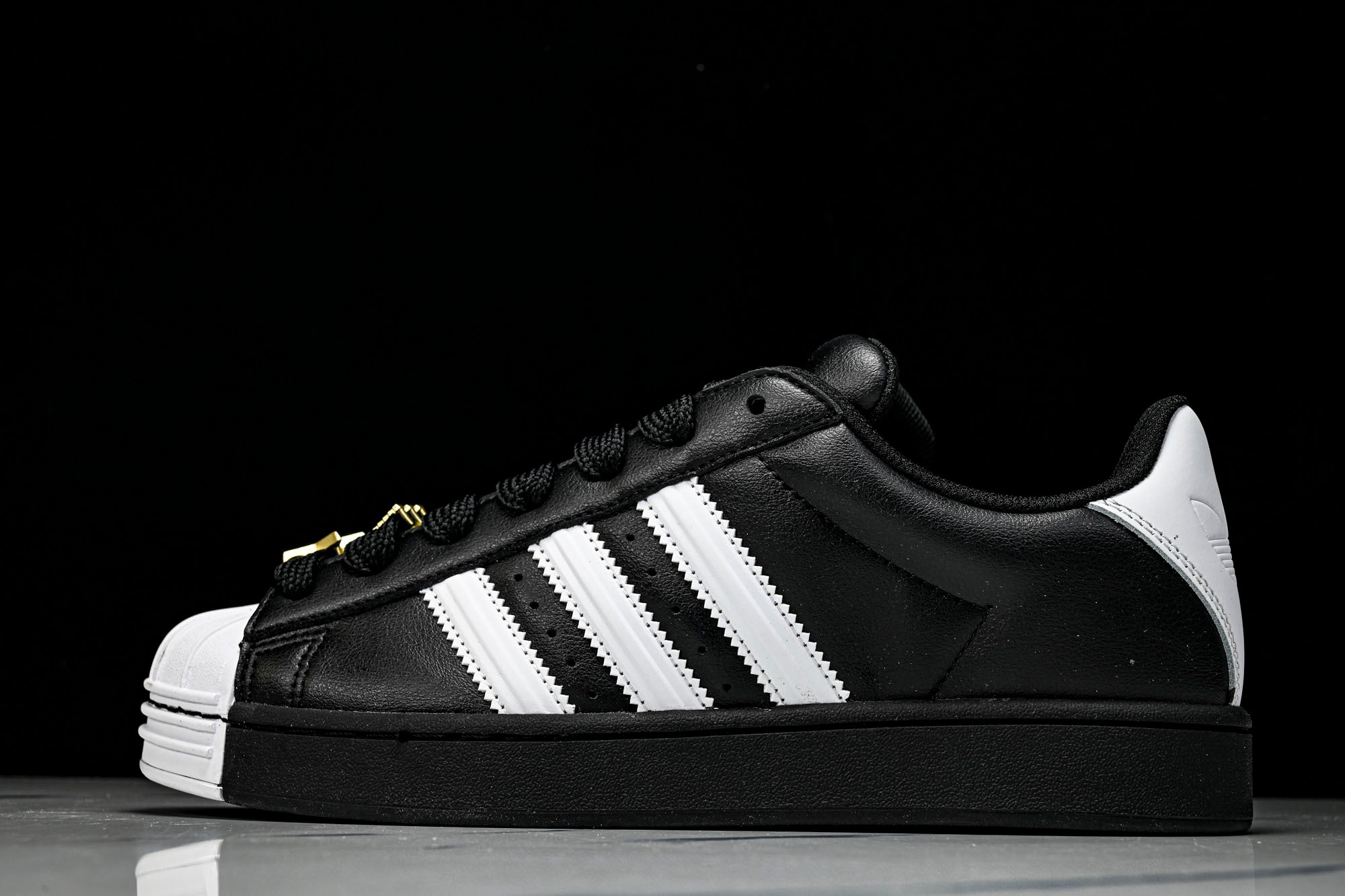 adidas Superstar ST W Negro / Blanco / Dorado