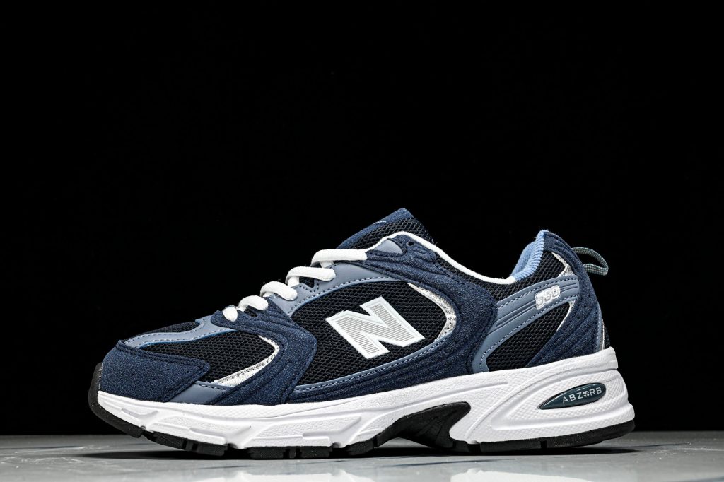 NB 530 Azul Marino / Gris