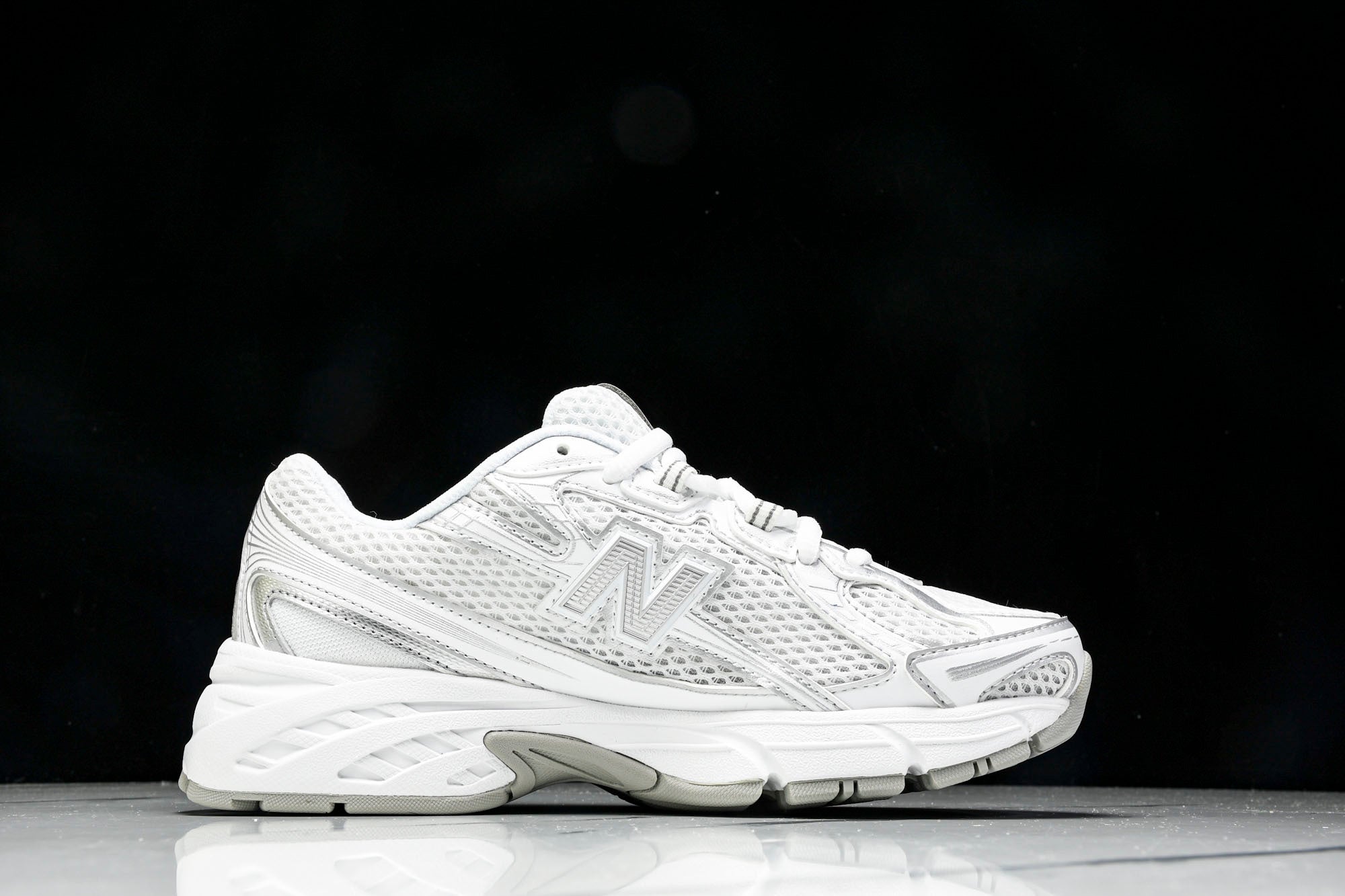 NB 740 Blanco / Plata - Imagen 2