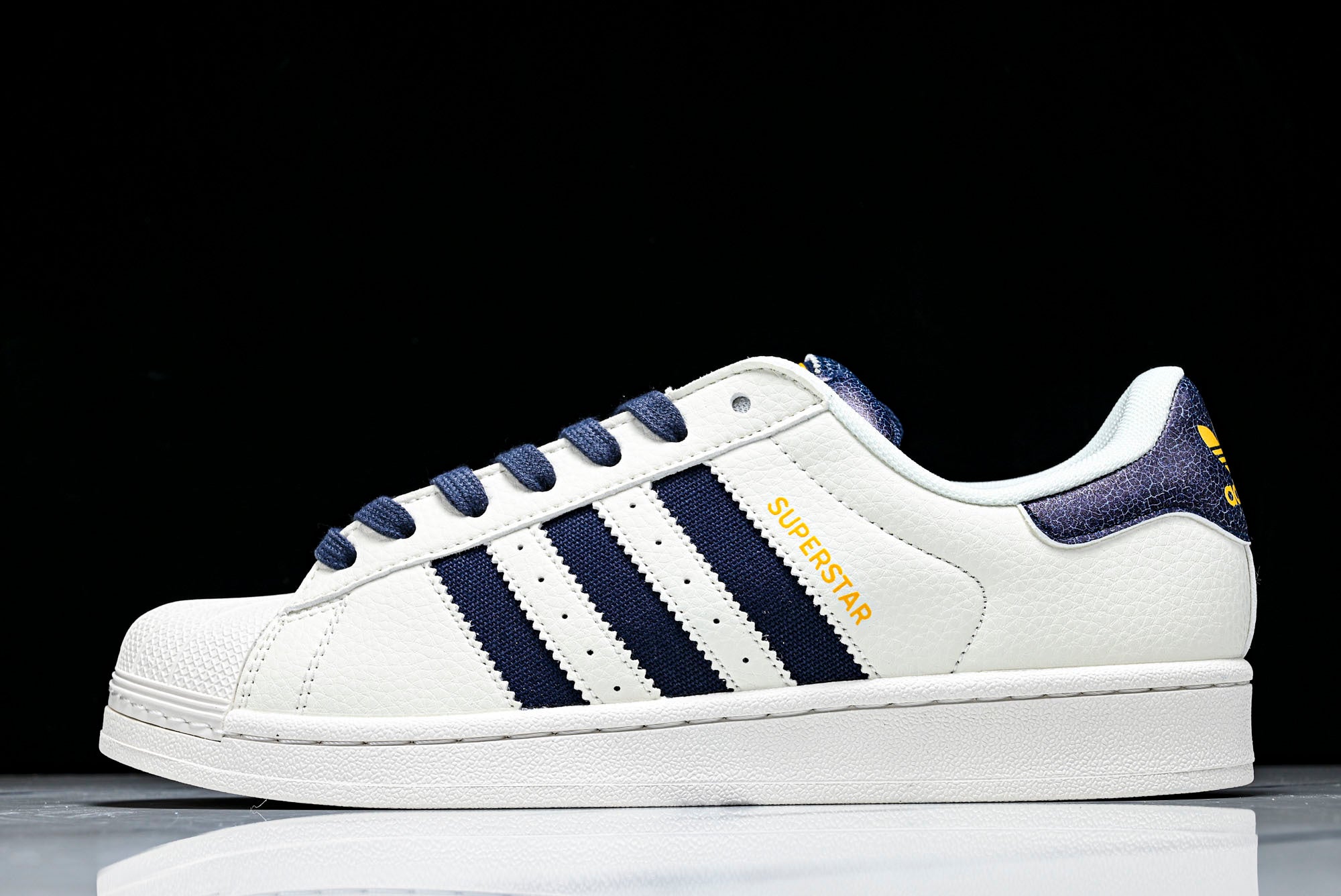 adidas Superstar II Blanco roto / Azul marino / Dorado