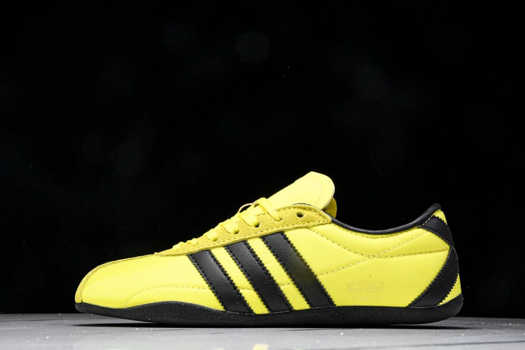 adidas Tokyo Amarillo / Negro