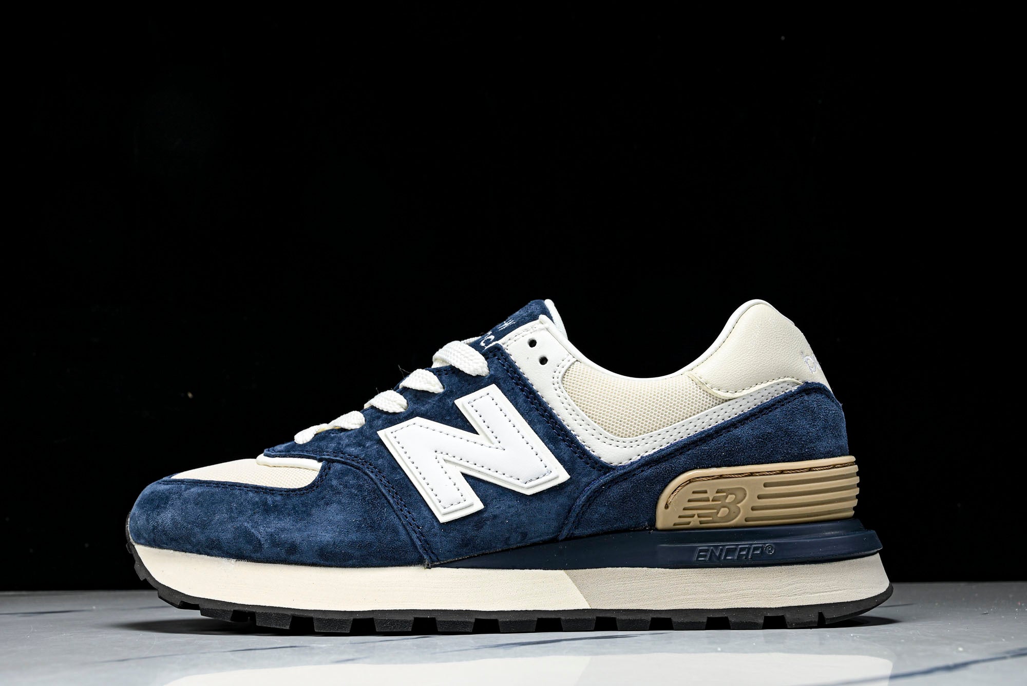 NB 574 Azul Marino / Blanco Roto / Beige