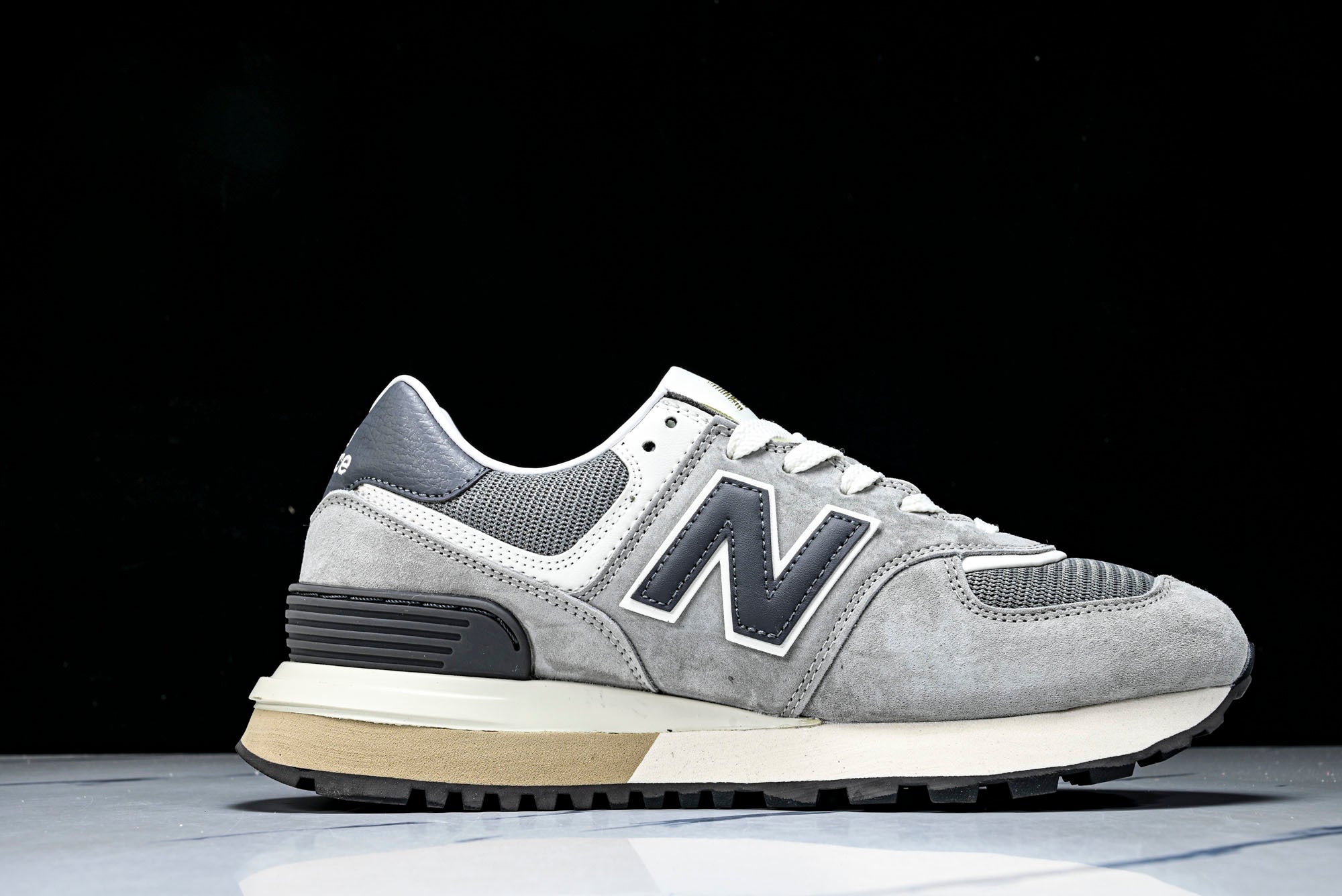 NB 574 Gris / Blanco Roto / Azul Marino - Imagen 2