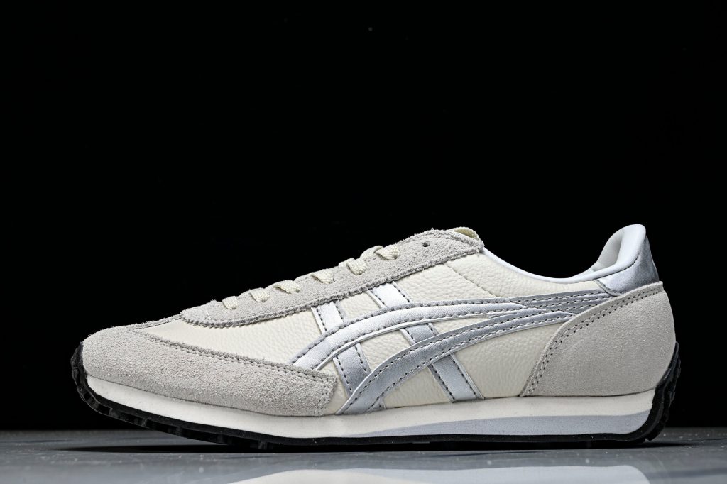 Onitsuka Tiger EDR 78 Beige / Plata